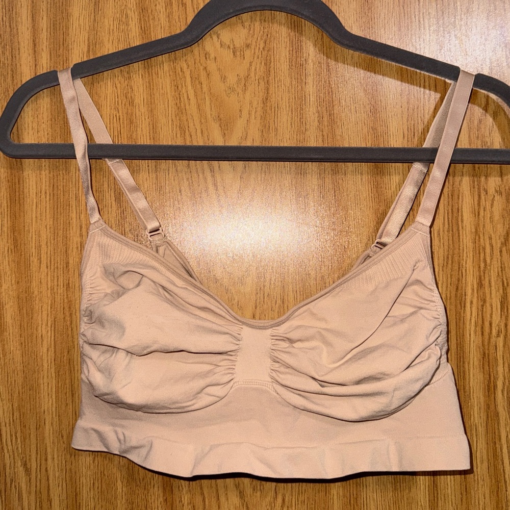 SKIMS ⭐️ Women's Tan Bralette